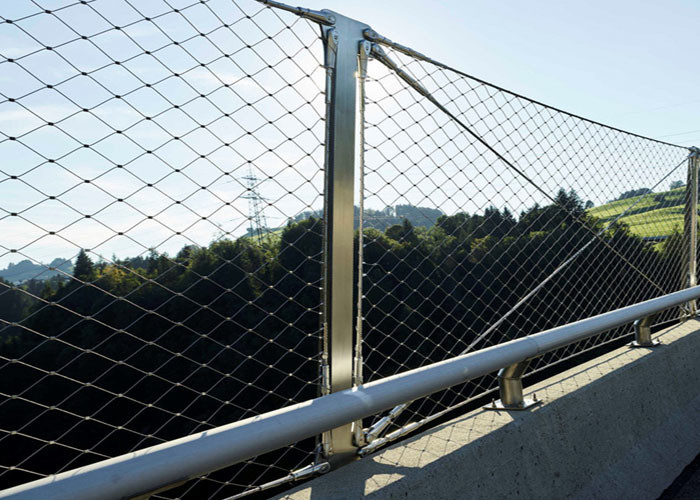Customized 2.0 Mm Balustrade Cable Mesh 80*80 Mm Hole
