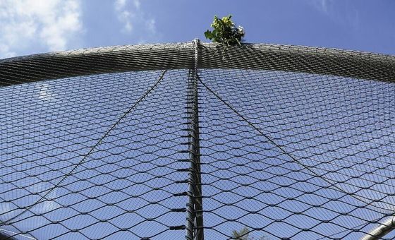 Sicherheitsnetz aus Edelstahl 2,0 mm Draht 60x60 mm Lochfallschutz