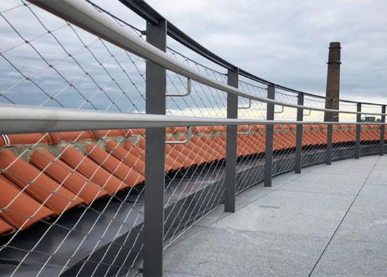Verschobene Anti-fallende Architektursicherheit Filetarbeit mit Edelstahlkabelmasche 3,0 Millimeter Draht
