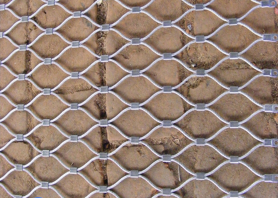 Ausgezeichnetes Flexibilitäts-Edelstahl-Drahtseil-Mesh For Amusement Rides Anti-Ätzmittel