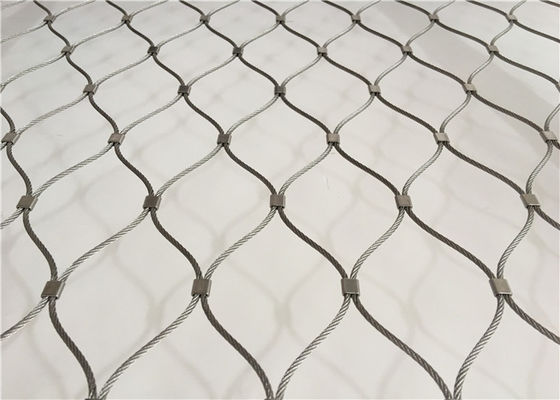 Handdrahtgewebe-Maschendraht-Filetarbeits-Sicherheits-Edelstahl-Metallmasche 60 Grad-Winkel